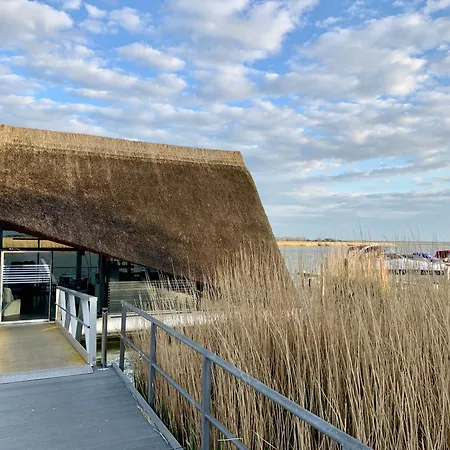 Achtern Diek Haus 13b 3 아파트 징스트