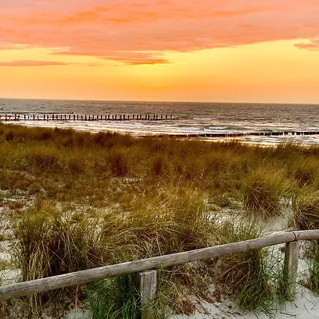 Achtern Diek Haus 13b 3 아파트 *