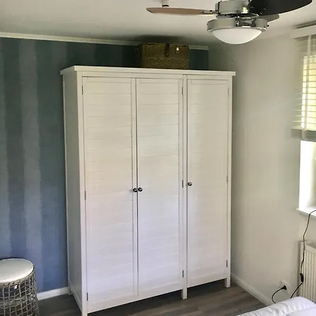 Achtern Diek Haus 13b 3 아파트 징스트